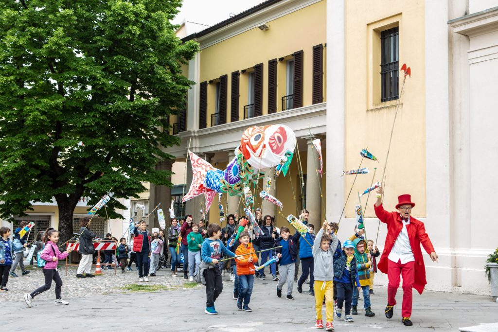 fish parade 5