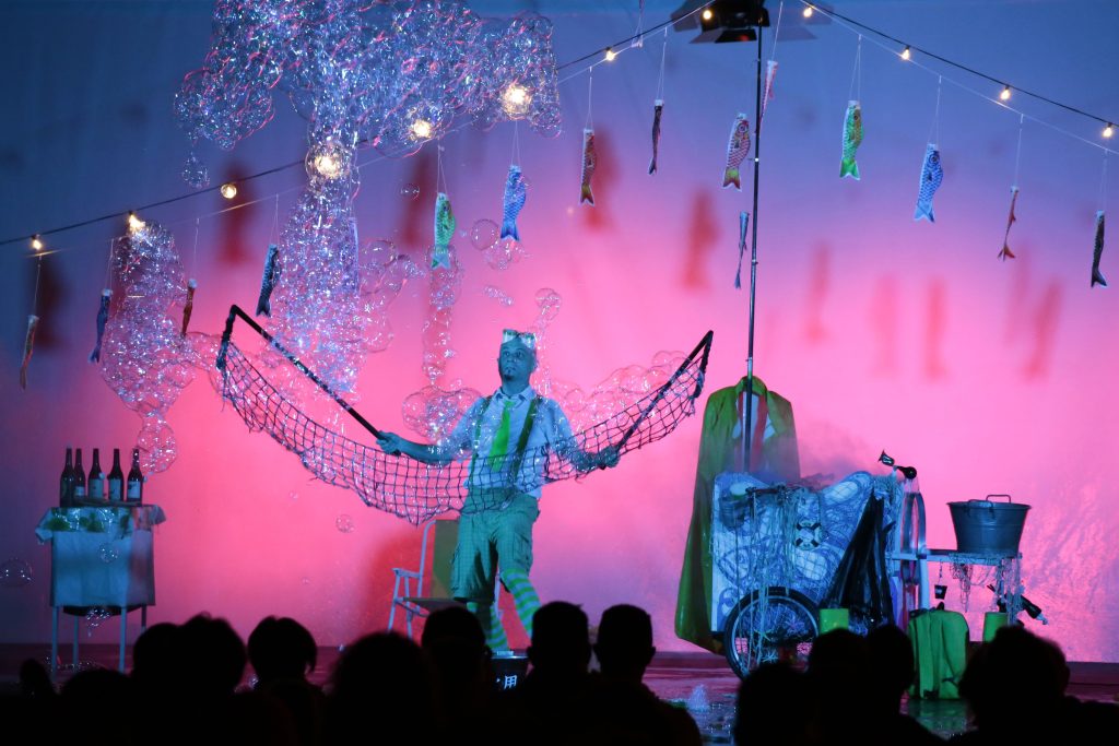 fish&bubbles ad Artincirco11